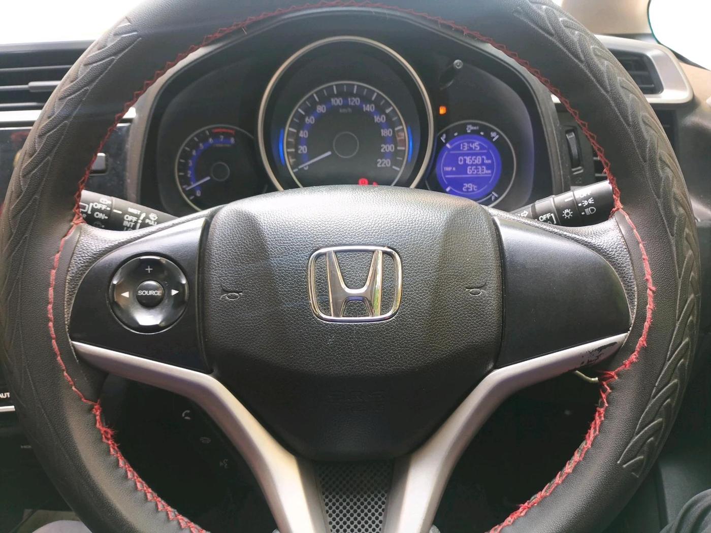 2017 Honda WR-V 1.2L I-VTEC VX MT, CNG, Manual, 76,587 km, interior