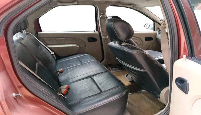 2008 Mahindra Renault Logan GLE 1.4, Petrol, Manual, 1,10,727 km, interior