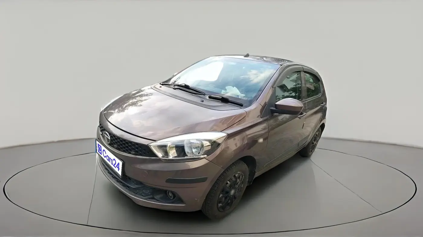 2018 Tata Tiago XT PETROL, Petrol, Manual, 80,210 km, exterior