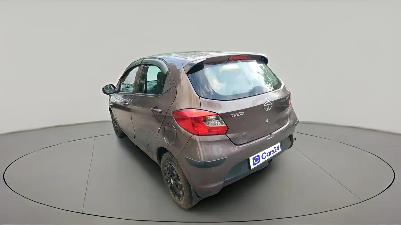 2018 Tata Tiago XT PETROL, Petrol, Manual, 80,210 km, exterior