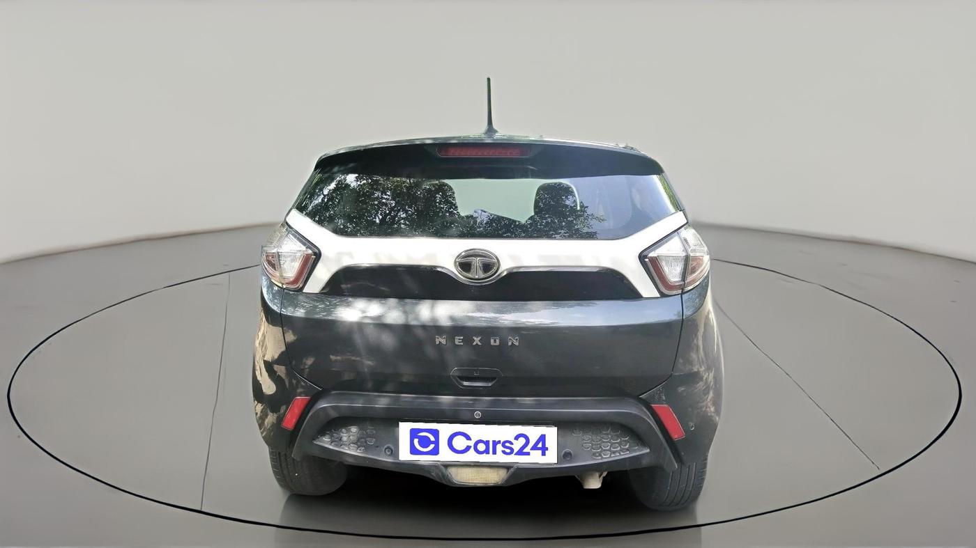 2018 Tata NEXON XMA DIESEL, Diesel, Automatic, 1,37,742 km, exterior