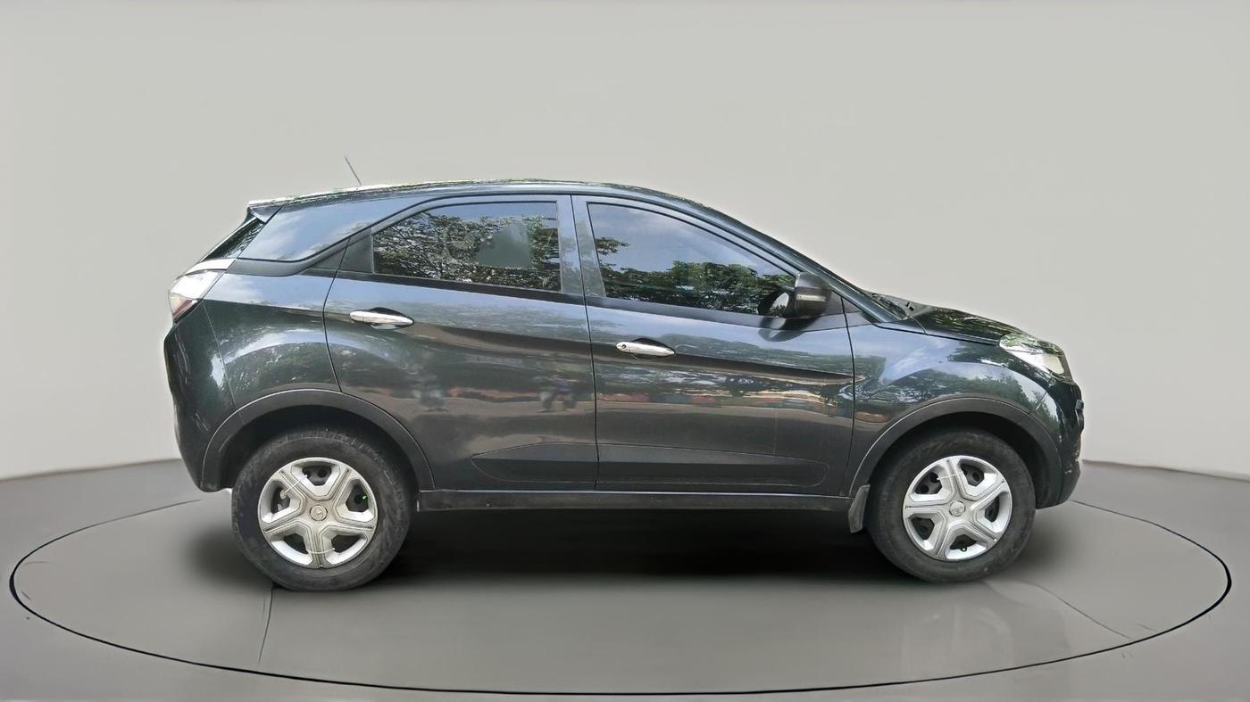 2018 Tata NEXON XMA DIESEL, Diesel, Automatic, 1,37,742 km, exterior