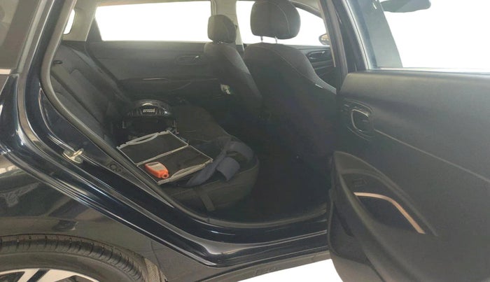 2022 Hyundai NEW I20 ASTA (O) 1.2 AT, Petrol, Automatic, 23,090 km, interior