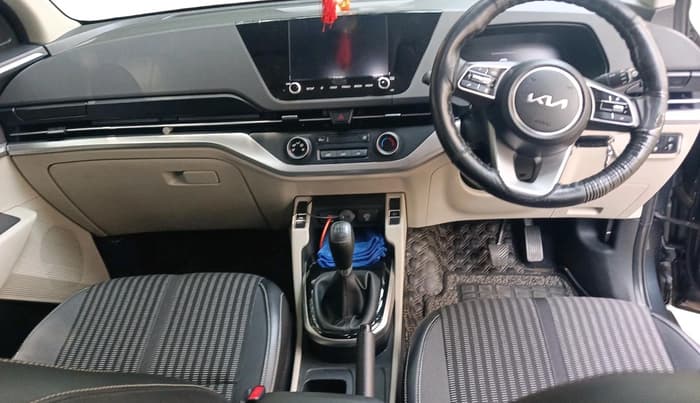 2023 KIA CARENS  PRESTIGE 1.5 TURBO PETROL IMT 7 STR , Petrol, Manual, 33,299 km, interior