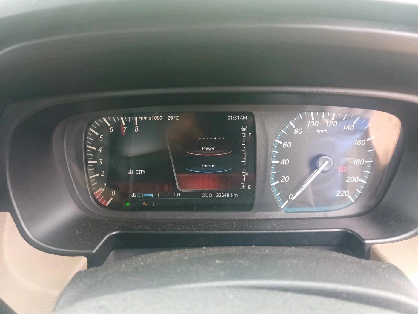 2022 Tata PUNCH CREATIVE 1.2 MT KAZIRANGA EDITION , Petrol, Manual, 32,548 km, interior