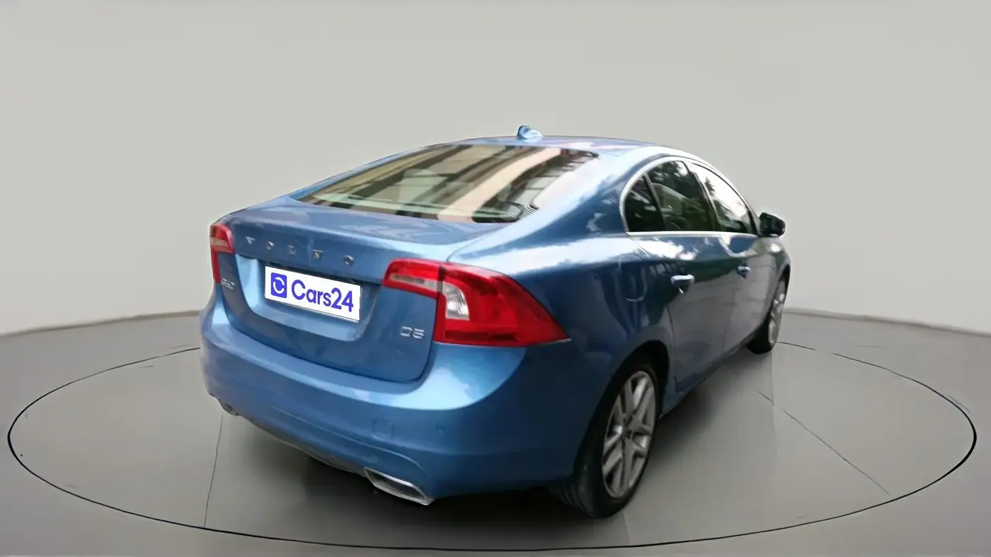 2014 Volvo S60 SUMMUM D5, Diesel, Automatic, 1,28,459 km, exterior