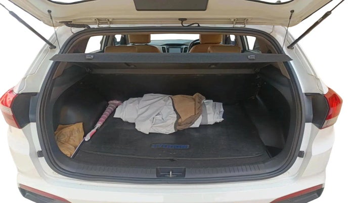 2018 Hyundai Creta SX PLUS 1.6 PETROL, Petrol, Manual, 98,515 km, exterior