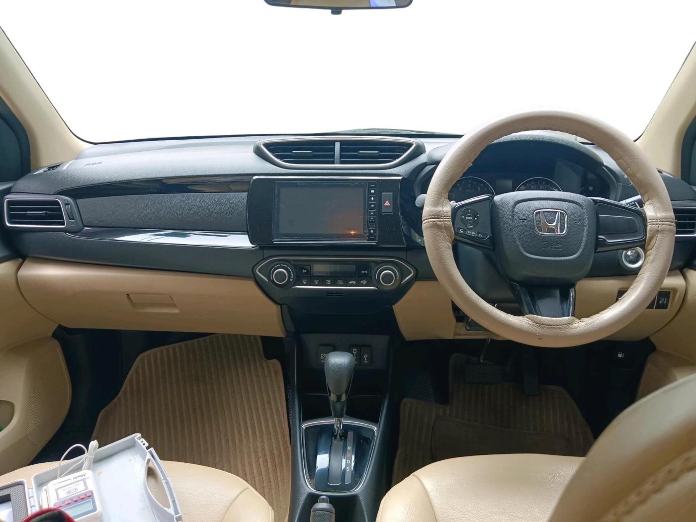2020 Honda Amaze 1.2L I-VTEC VX CVT, Petrol, Automatic, 86,443 km, interior