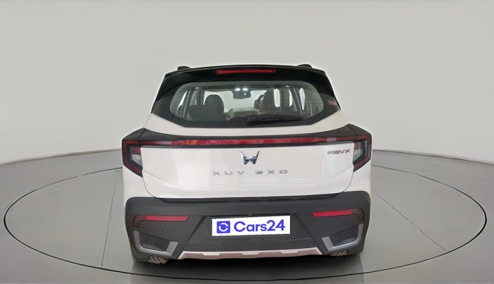 2025 Mahindra XUV 3XO REVX A 1.2 Petrol AT, Petrol, Automatic, 5,957 km, exterior