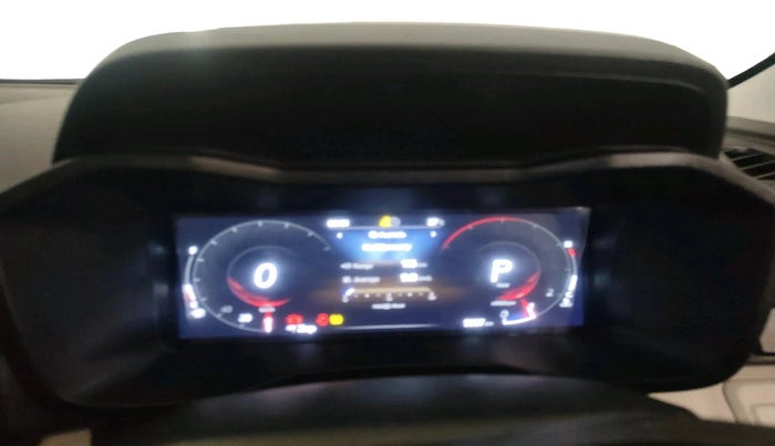 2025 Mahindra XUV 3XO REVX A 1.2 Petrol AT, Petrol, Automatic, 5,957 km, interior
