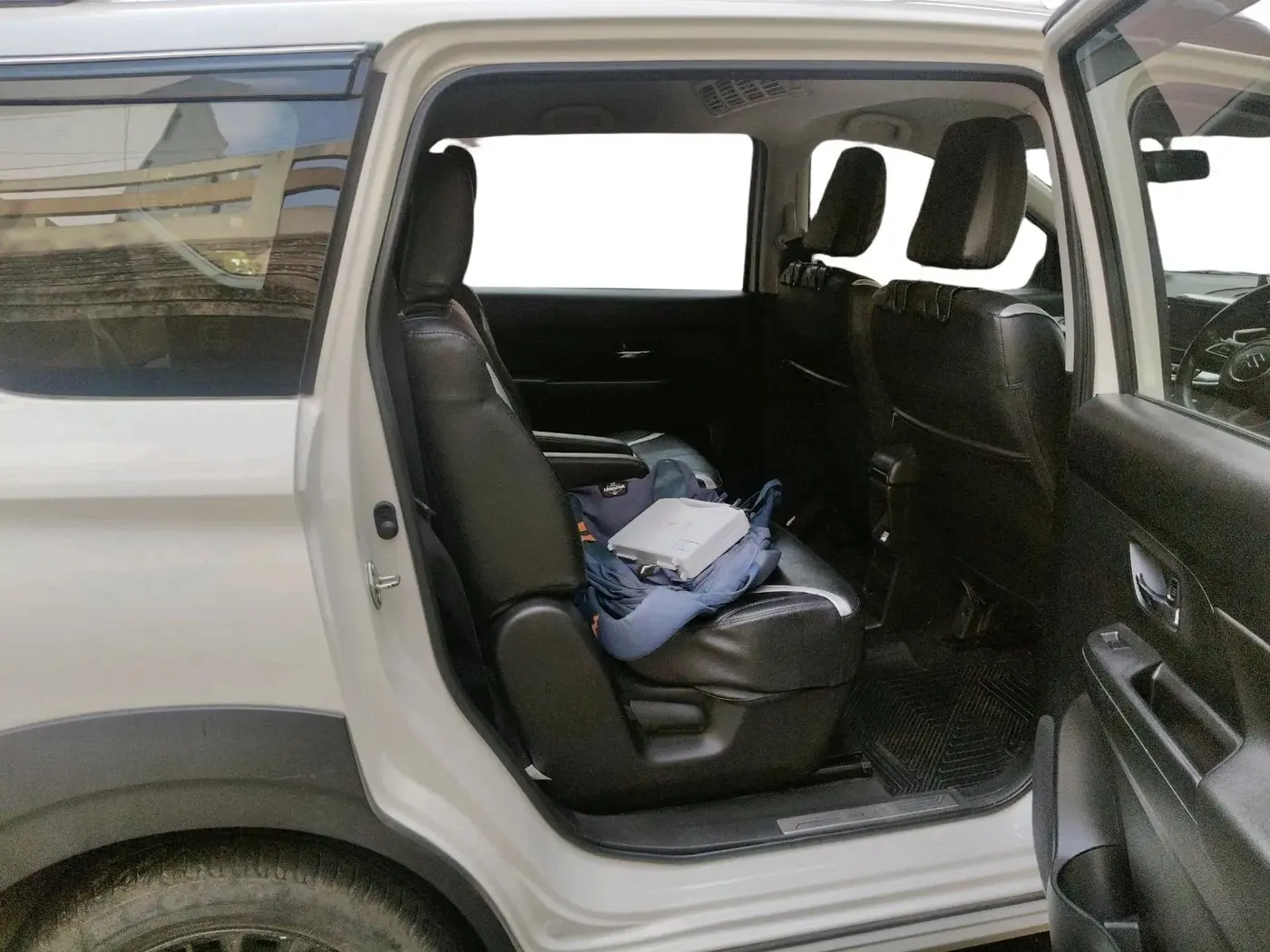2020 Maruti XL6 ZETA AT, Petrol, Automatic, 29,046 km, interior