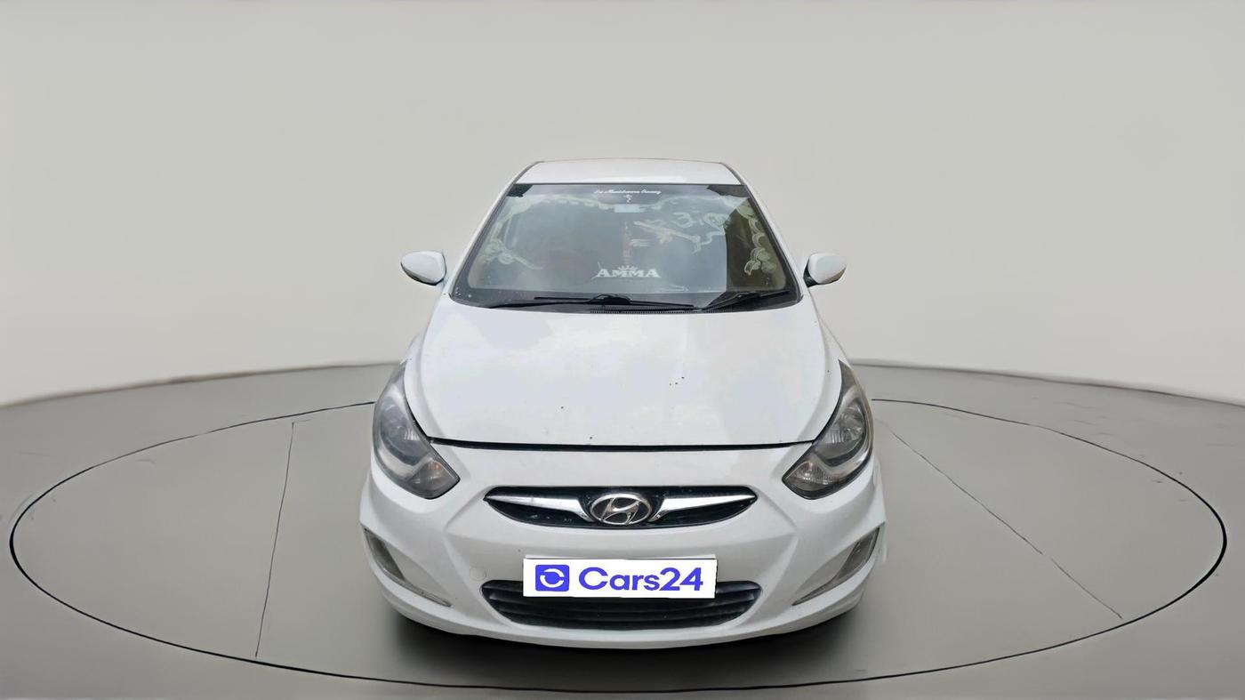 2013 Hyundai Verna FLUIDIC 1.6 CRDI SX, Diesel, Manual, 1,27,236 km, exterior
