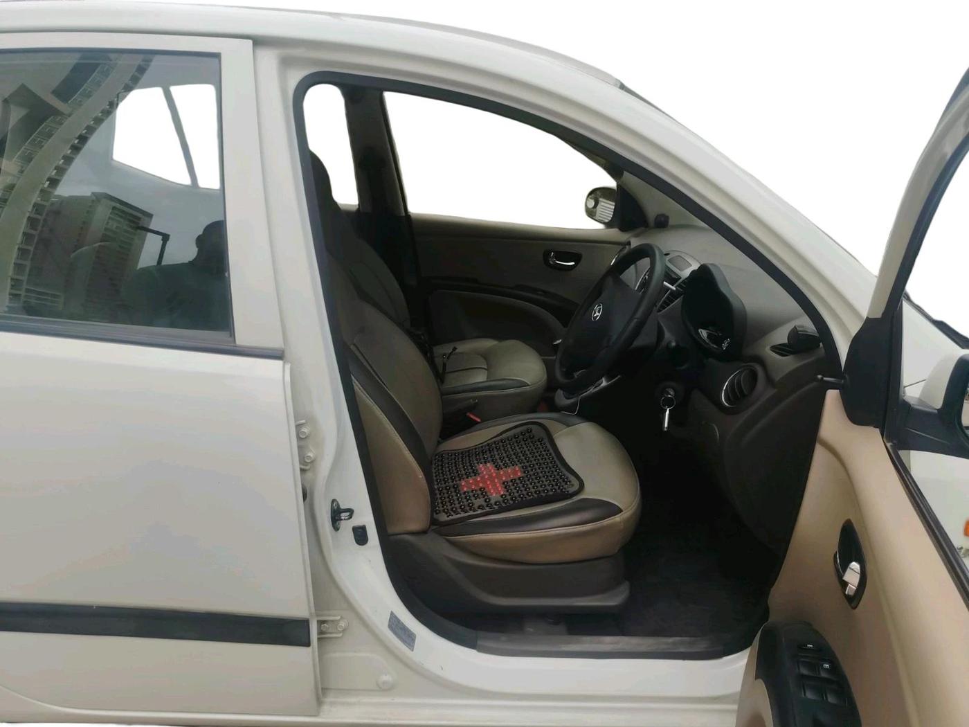 2012 Hyundai i10 MAGNA 1.1 LPG, Petrol, Manual, 46,265 km, interior