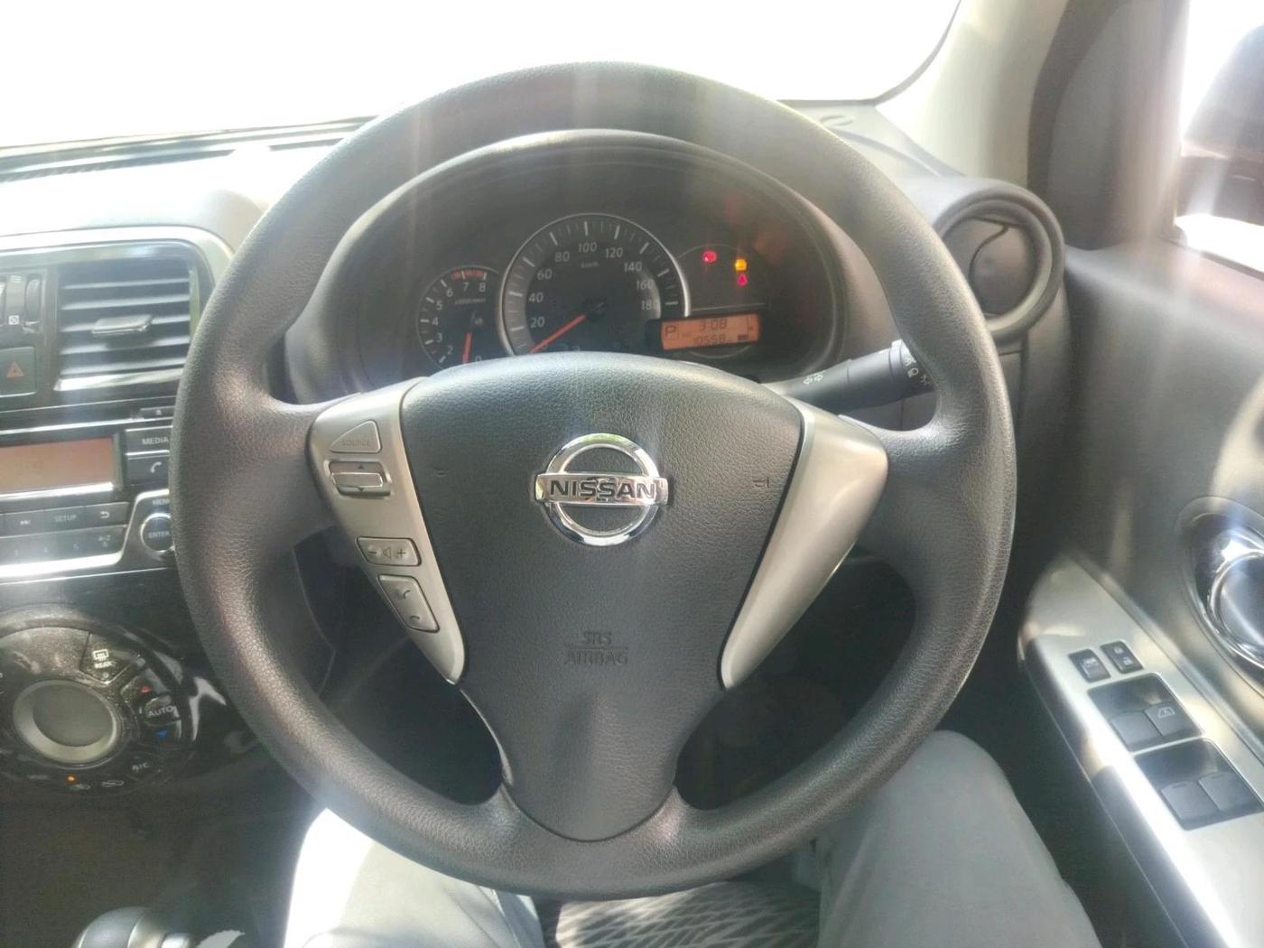 2017 Nissan Micra XV CVT, Petrol, Automatic, 10,558 km, interior