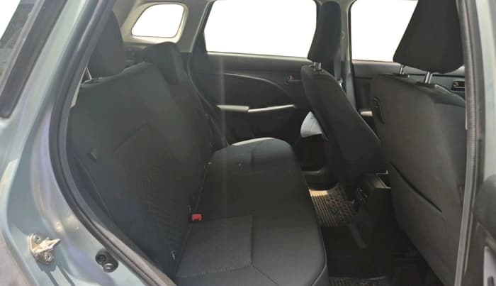 2023 Maruti BREZZA VXI SMART HYBRID, Petrol, Manual, 26,314 km, interior
