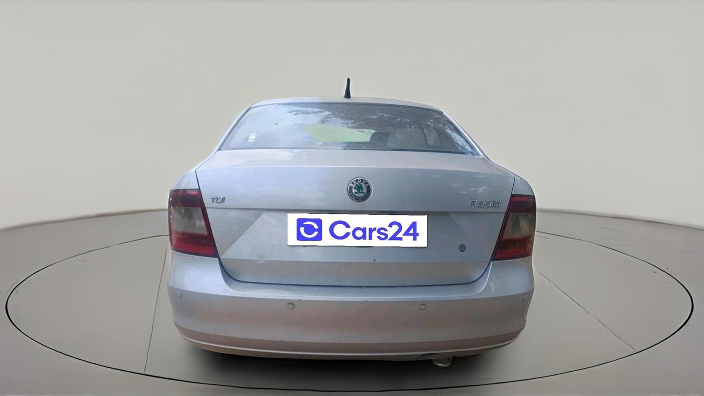 2012 Skoda Rapid AMBITION 1.6 TDI CR MT, Diesel, Manual, 1,13,117 km, exterior