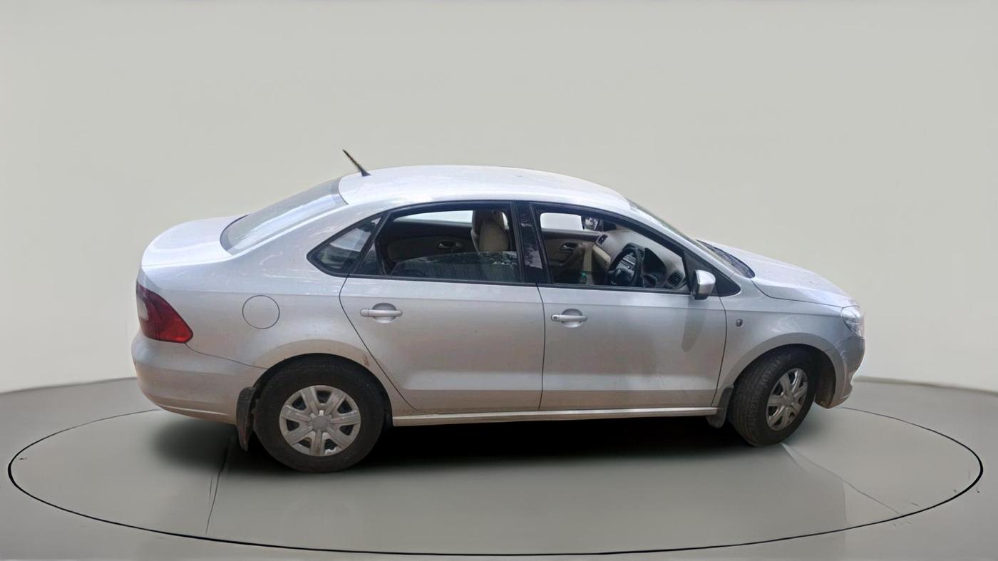 2012 Skoda Rapid AMBITION 1.6 TDI CR MT, Diesel, Manual, 1,13,117 km, exterior