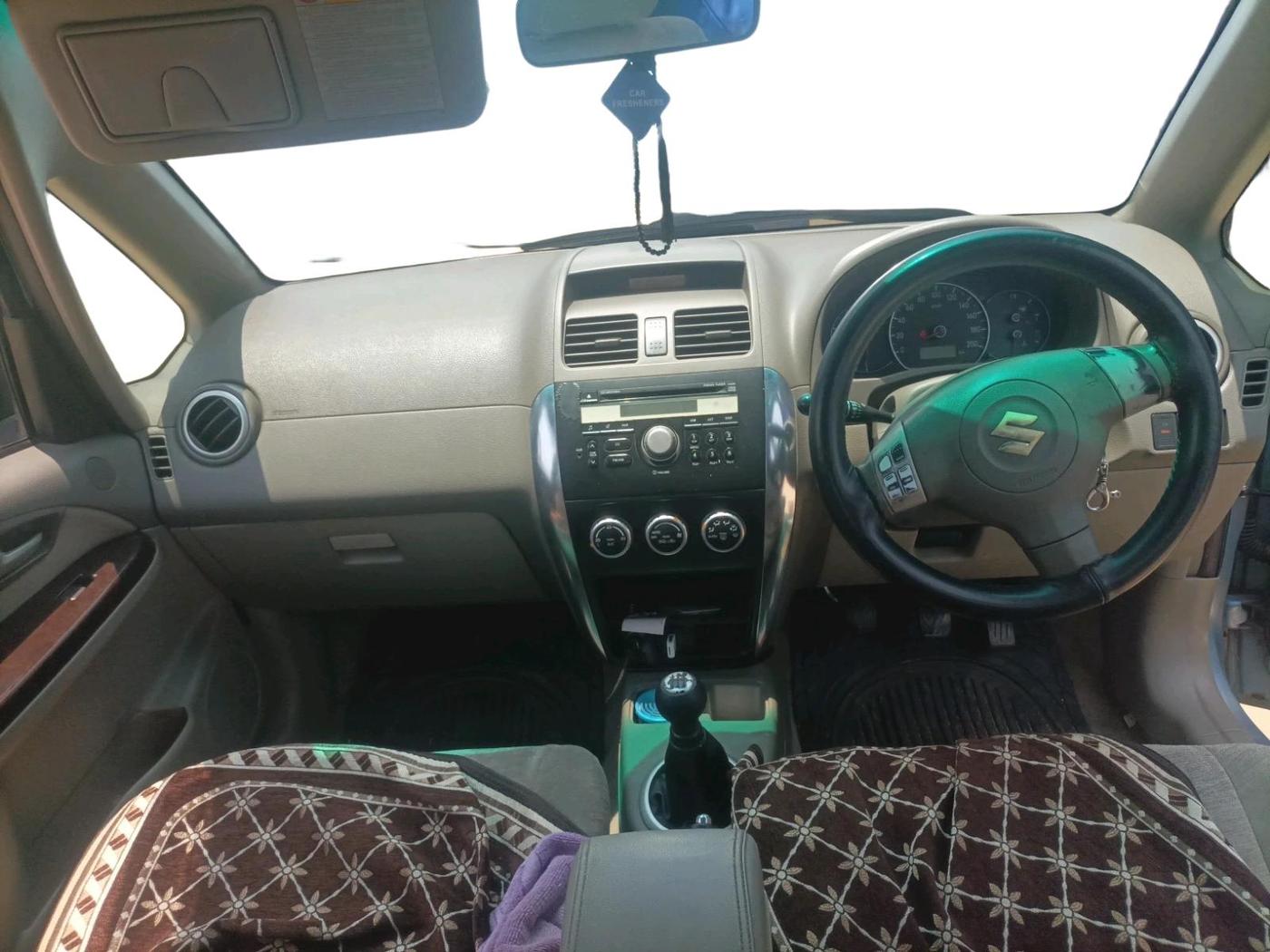 2011 Maruti SX4 ZDI, Diesel, Manual, 1,35,000 km, interior