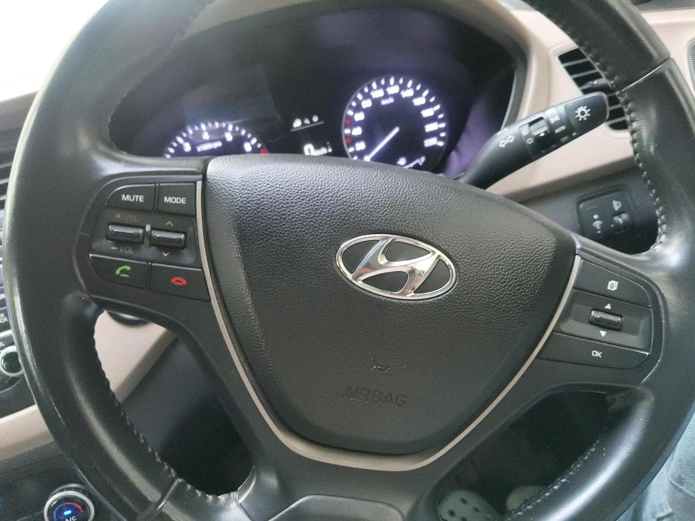 2015 Hyundai Elite i20 ASTA 1.2, Petrol, Manual, 85,184 km, interior