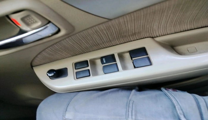 2013 Maruti Ertiga ZDI, Diesel, Manual, 82,117 km, interior