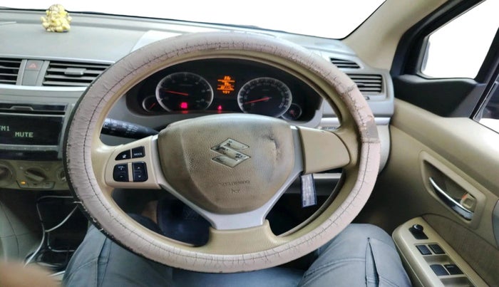 2013 Maruti Ertiga ZDI, Diesel, Manual, 82,117 km, interior