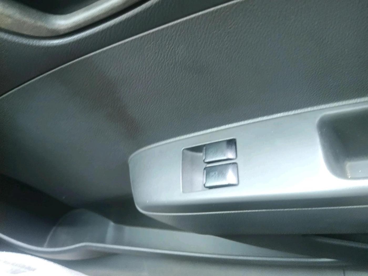 2013 Chevrolet Beat LS PETROL, Petrol, Manual, 53,613 km, interior
