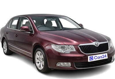 2011 Skoda Superb - Sedan - Petrol - Automatic - ₹2.84 lakh