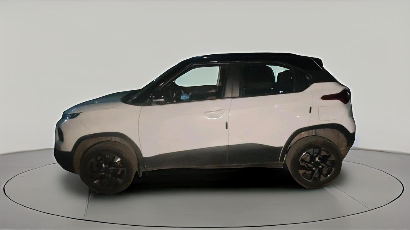 2025 Tata PUNCH Creative Plus AMT, Petrol, Automatic, 16,916 km, exterior