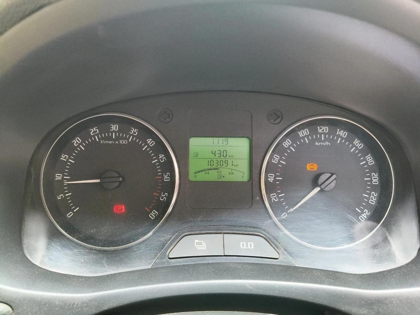 2012 Skoda Fabia ELEGANCE 1.2 TDI, Diesel, Manual, 1,03,091 km, interior