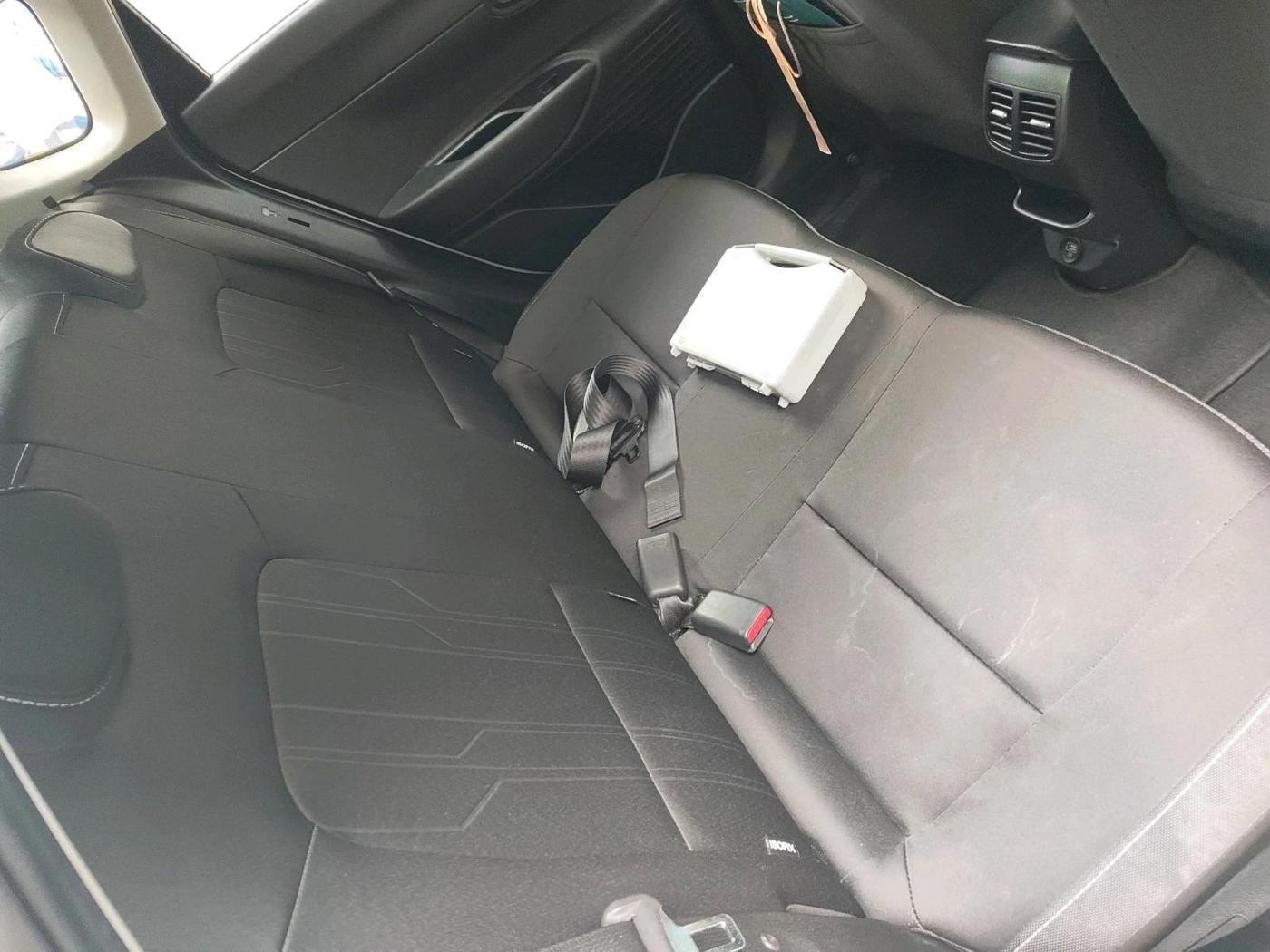2022 Hyundai NEW I20 SPORTZ 1.2 AT, Petrol, Automatic, 13,027 km, interior