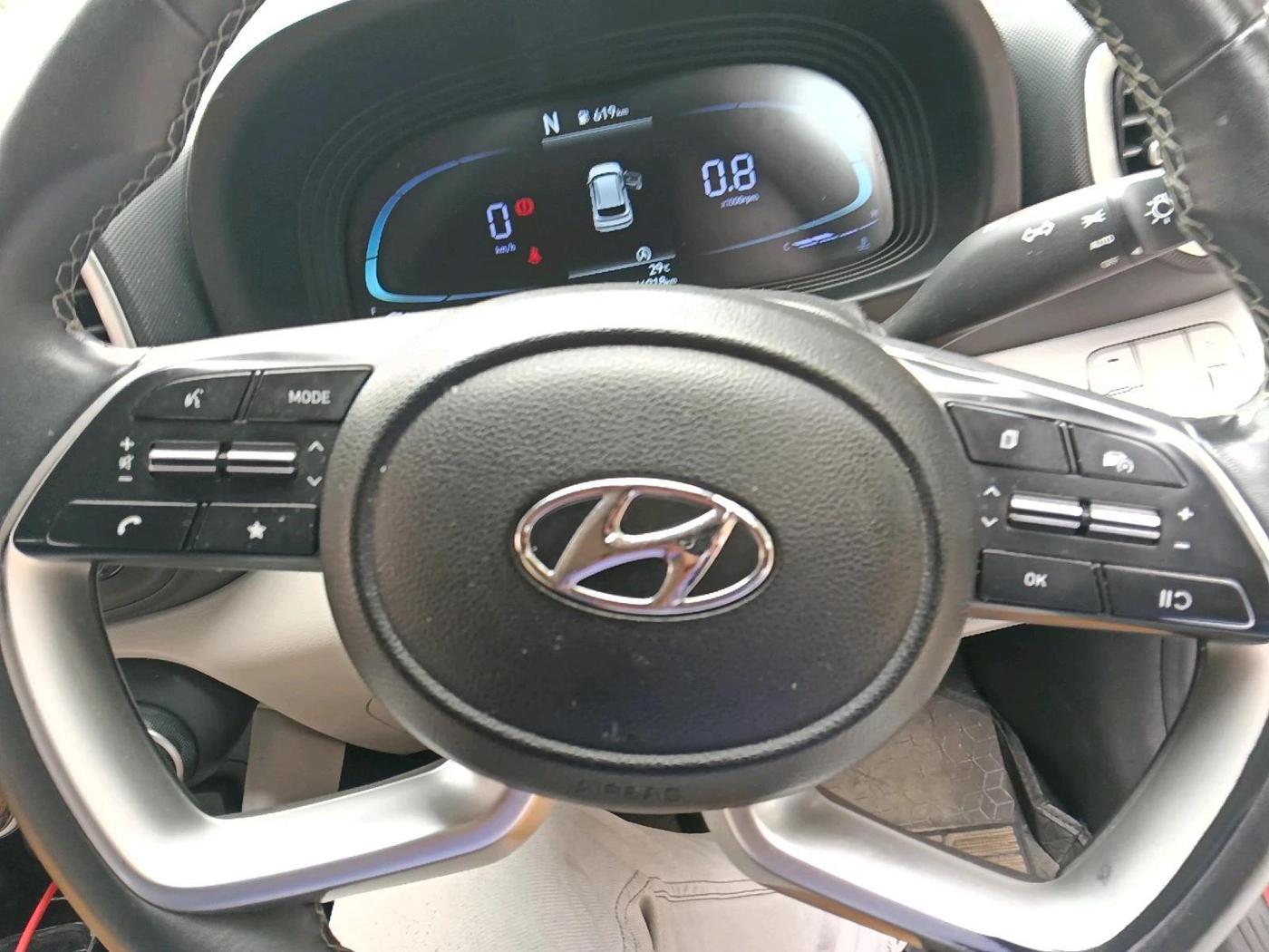 2023 Hyundai VENUE SX 1.0 (O) TURBO IMT, Petrol, Manual, 49,000 km, interior