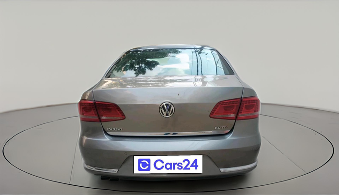 2012 Volkswagen Passat HIGHLINE DSG, Diesel, Automatic, 1,75,644 km, exterior