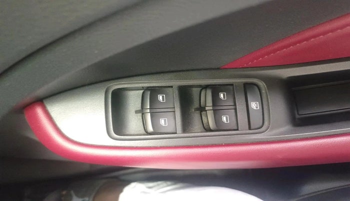 2022 MG ASTOR SAVVY 1.3 TURBO AT S RED, Petrol, Automatic, 63,205 km, interior