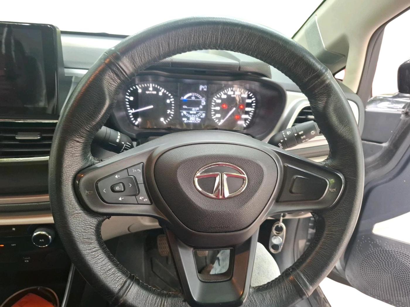 2022 Tata ALTROZ XM PLUS PETROL, Petrol, Manual, 26,013 km, interior