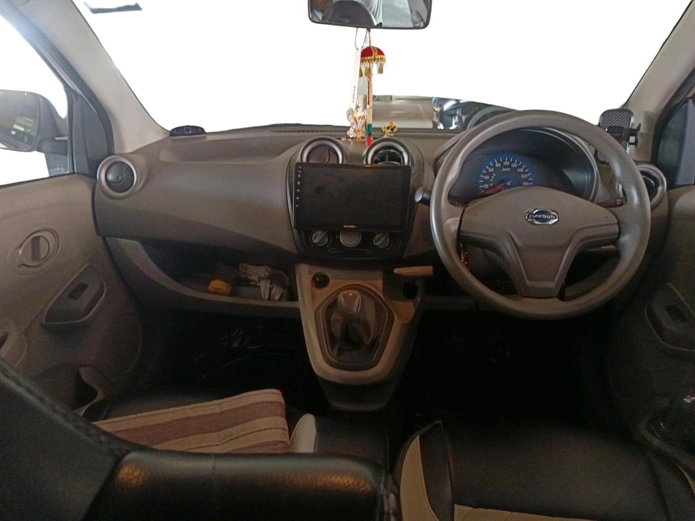 2015 Datsun Go T, Petrol, Manual, 73,503 km, interior