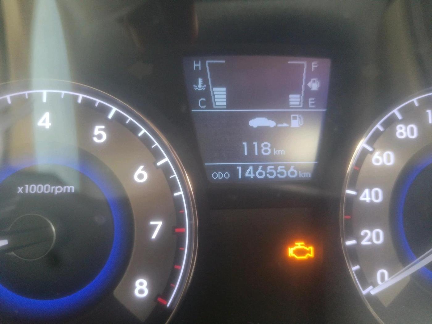 2015 Hyundai Verna FLUIDIC 4S 1.6 VTVT S(O), Petrol, Manual, 1,46,556 km, interior