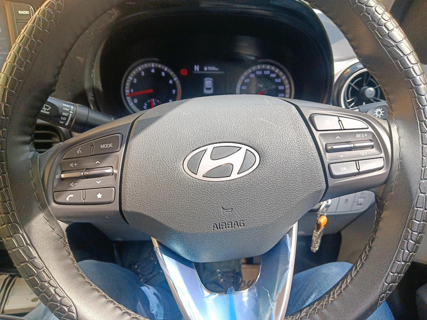 2024 Hyundai GRAND I10 NIOS SPORTZ AMT 1.2 KAPPA VTVT, Petrol, Automatic, 17,071 km, interior
