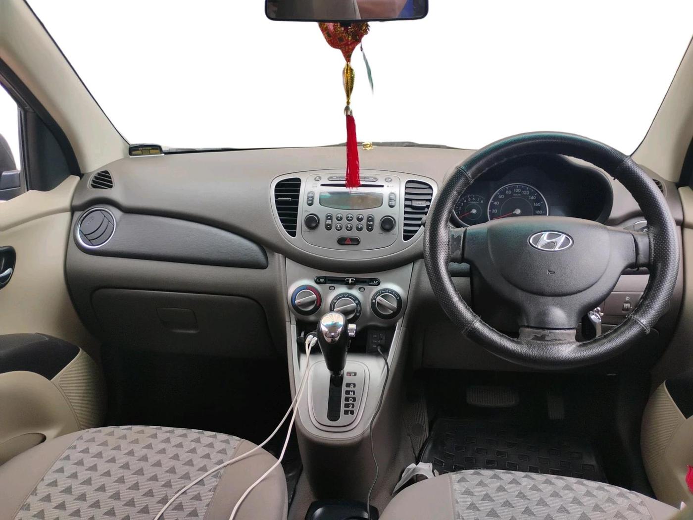 2012 Hyundai i10 SPORTZ 1.2 AT, Petrol, Automatic, 63,124 km, interior