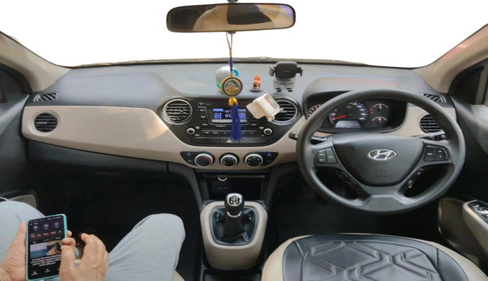 2016 Hyundai Xcent S 1.2, Petrol, Manual, 48,440 km, interior