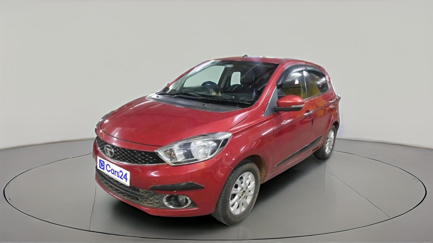 2017 Tata Tiago XZ PETROL, Petrol, Manual, 79,077 km, exterior