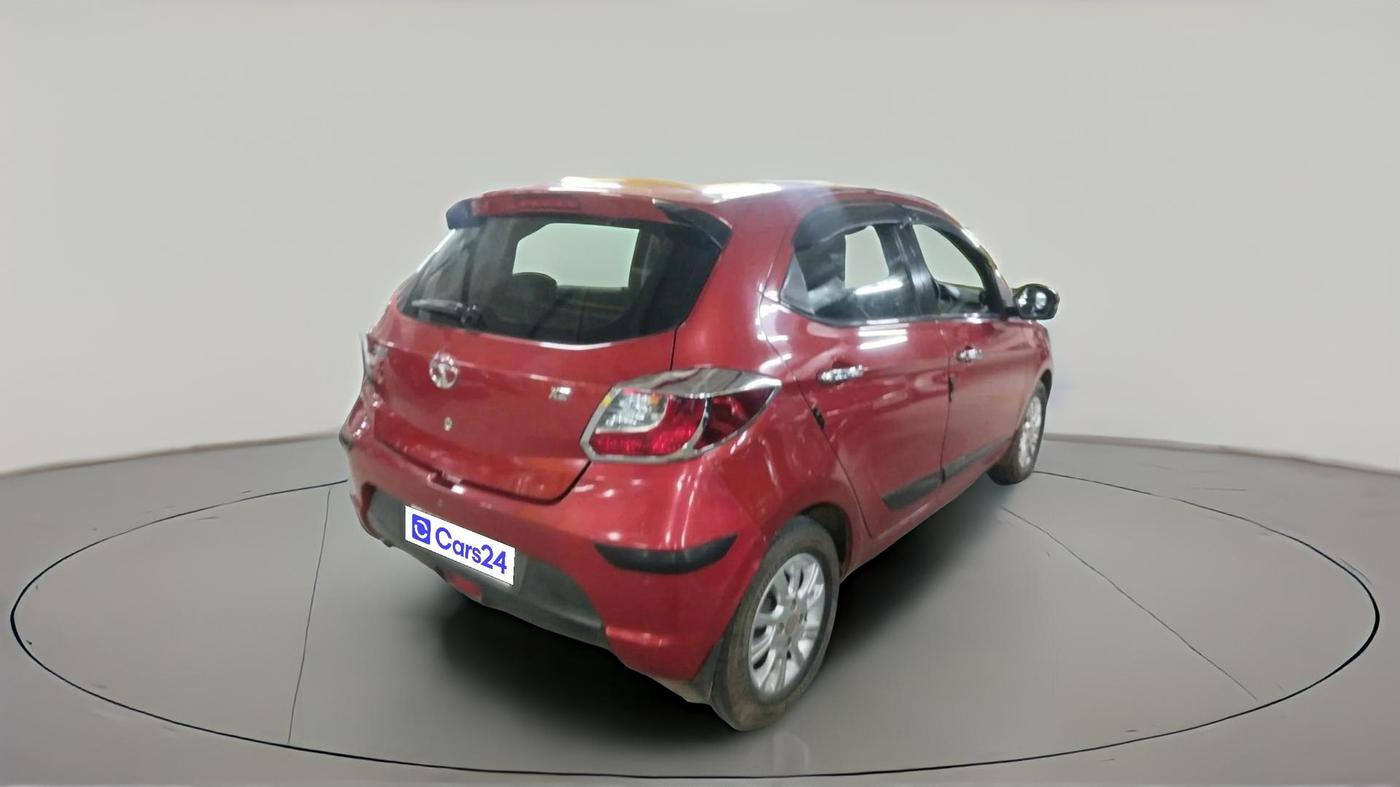 2017 Tata Tiago XZ PETROL, Petrol, Manual, 79,077 km, exterior