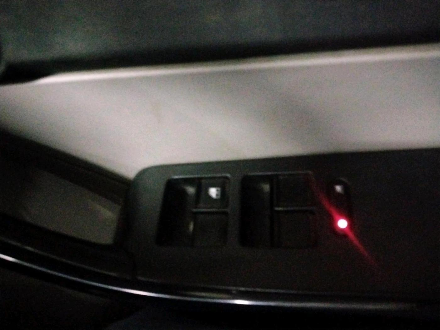 2017 Tata Tiago XZ PETROL, Petrol, Manual, 79,077 km, interior