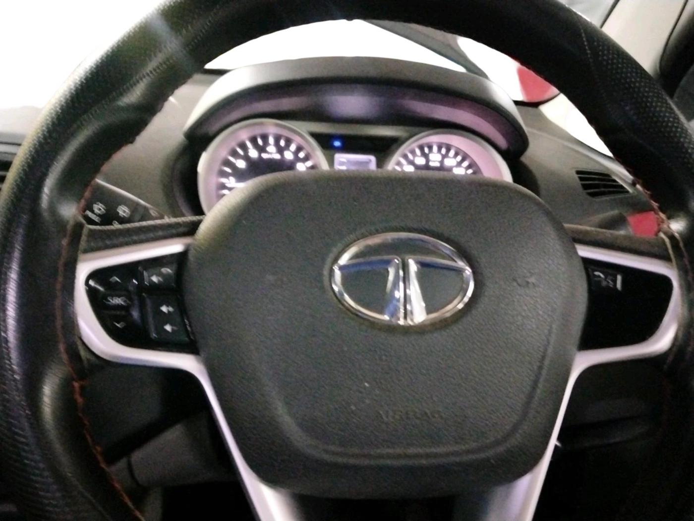 2017 Tata Tiago XZ PETROL, Petrol, Manual, 79,077 km, interior