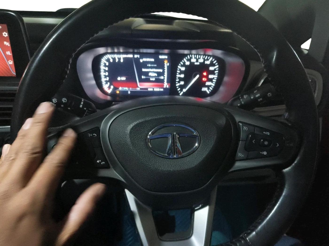 2020 Tata ALTROZ XZ PETROL, Petrol, Manual, 98,665 km, interior