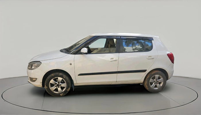 2011 Skoda Fabia ELEGANCE 1.6 MPI, Petrol, Manual, 1,72,131 km, exterior