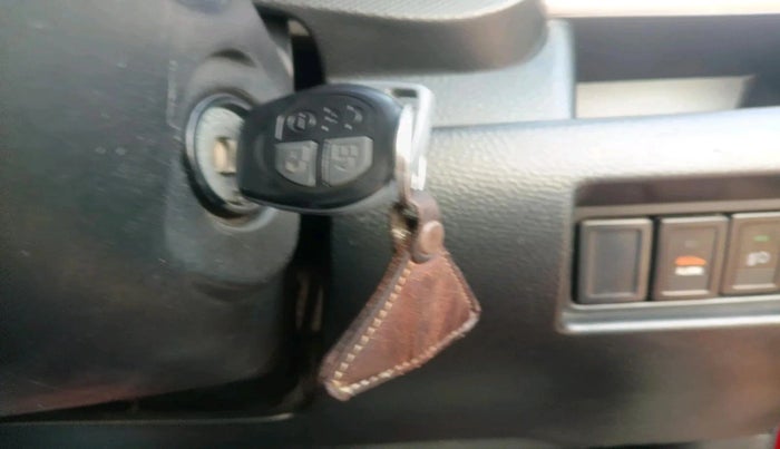 2012 Maruti Swift VXI, Petrol, Manual, 1,23,434 km, interior