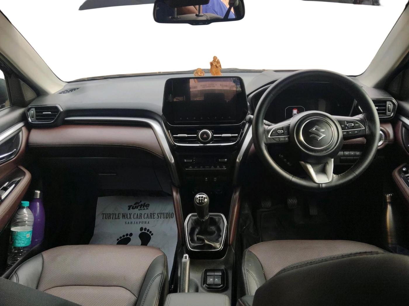 2025 Maruti Grand Vitara ALPHA SMART HYBRID, Petrol, Manual, 6,375 km, interior