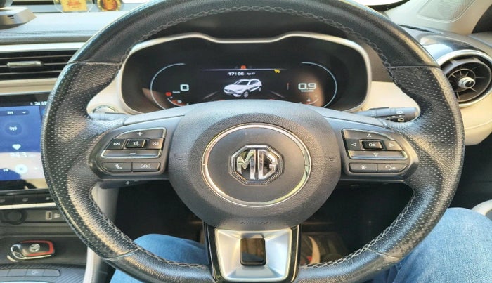 2022 MG ASTOR SHARP EX 1.5 MT, Petrol, Manual, 82,239 km, interior