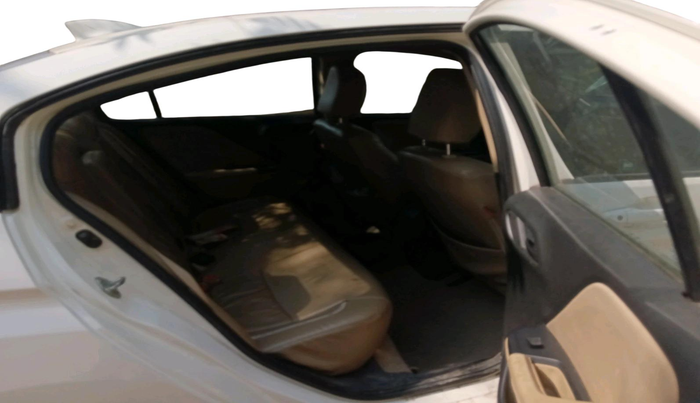 2014 Honda City 1.5L I-DTEC SV, Diesel, Manual, 1,34,144 km, interior