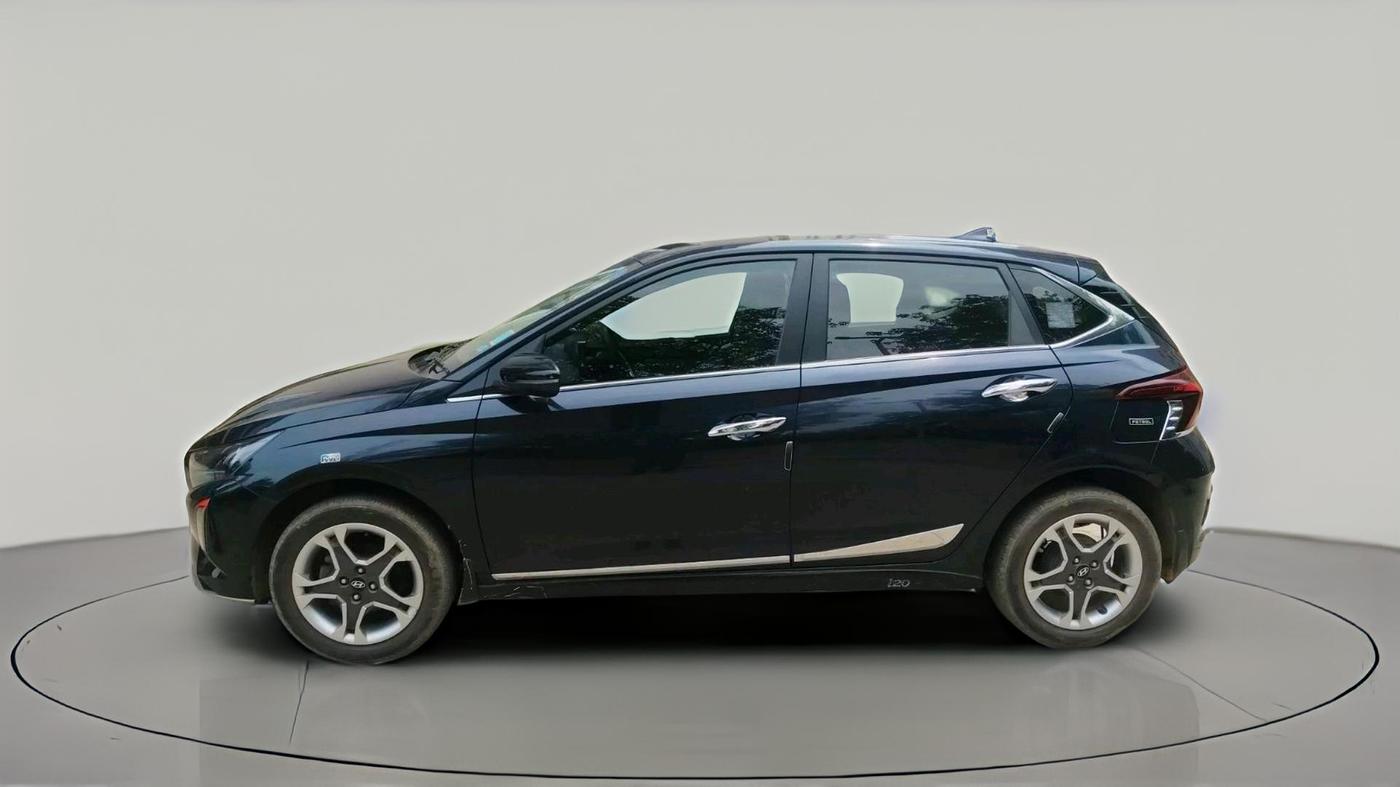 2023 Hyundai NEW I20 SPORTZ 1.2 MT, Petrol, Manual, 28,041 km, exterior